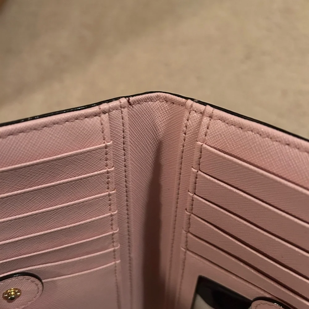 Kate Spade Light Pink Snap Wallet